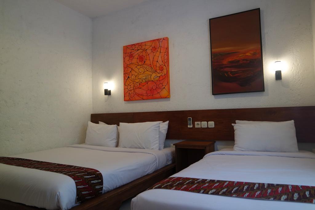 Cempaka Borobudur Guest House Magelang Εξωτερικό φωτογραφία