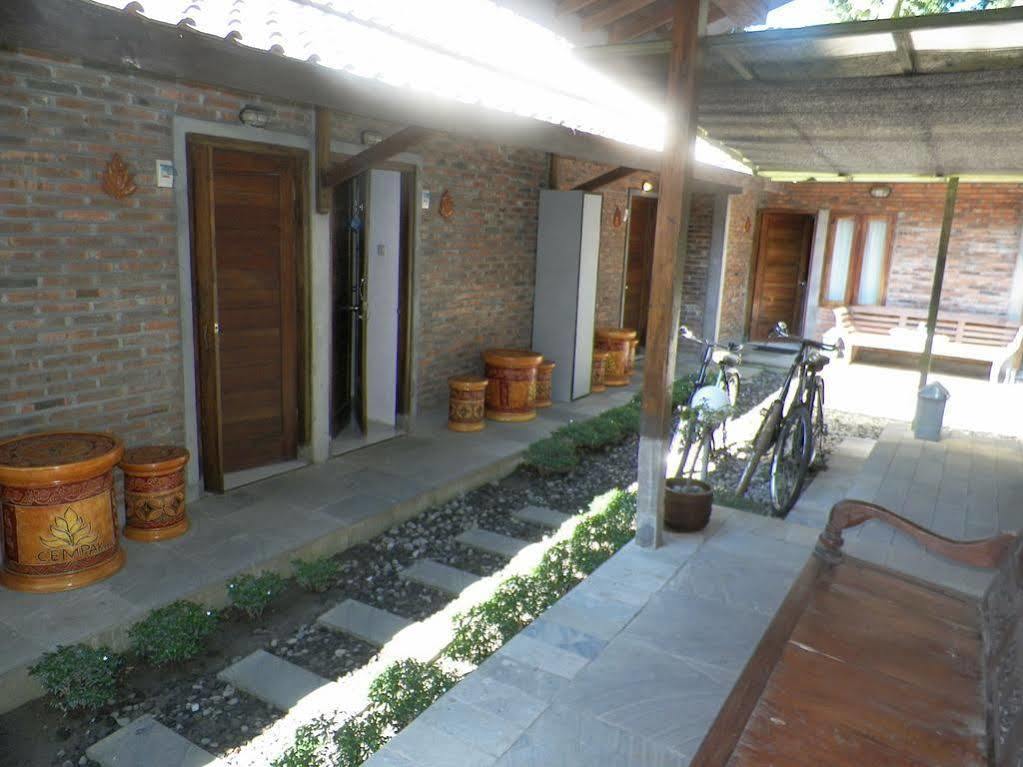 Cempaka Borobudur Guest House Magelang Εξωτερικό φωτογραφία