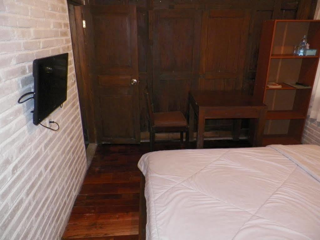 Cempaka Borobudur Guest House Magelang Εξωτερικό φωτογραφία