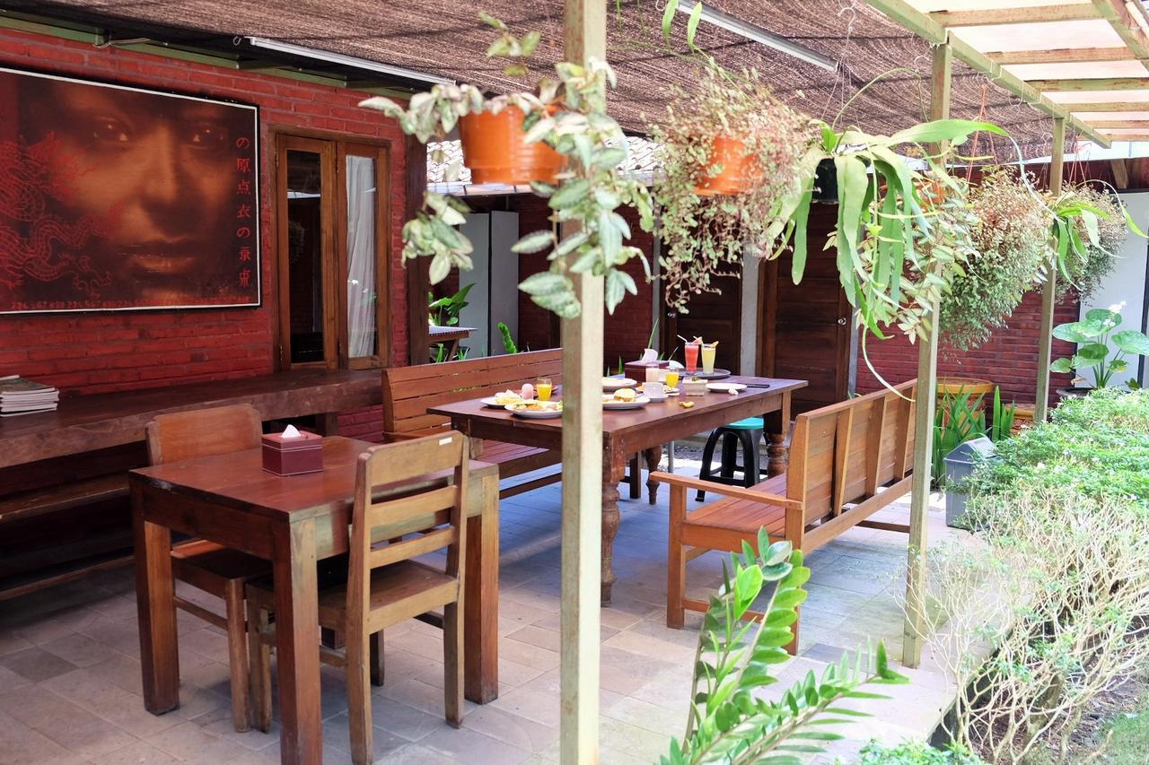 Cempaka Borobudur Guest House Magelang Εξωτερικό φωτογραφία