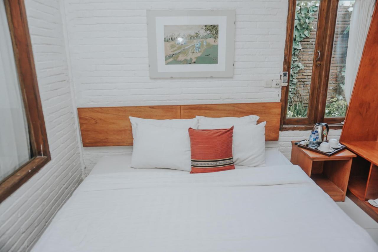 Cempaka Borobudur Guest House Magelang Εξωτερικό φωτογραφία
