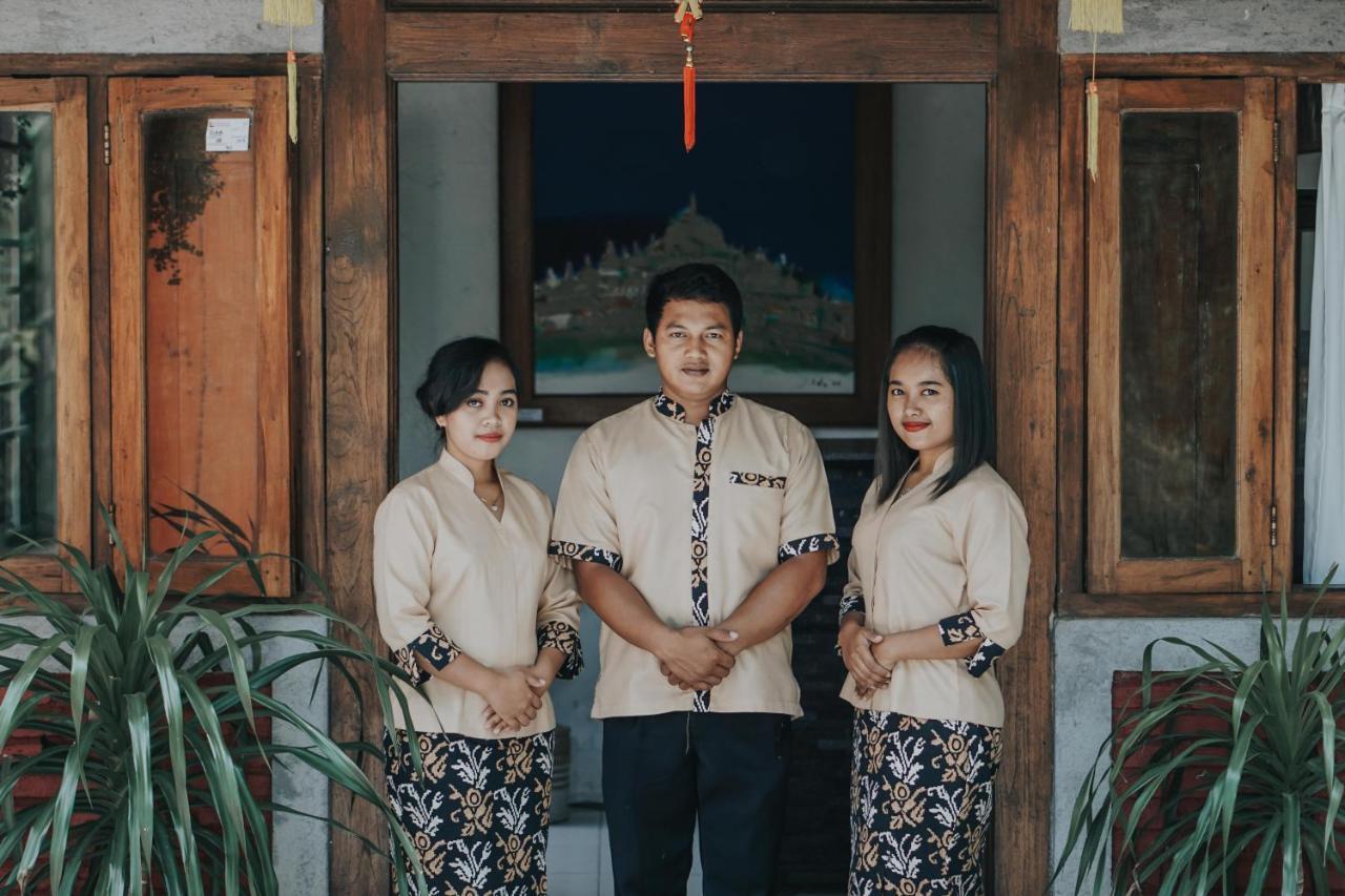 Cempaka Borobudur Guest House Magelang Εξωτερικό φωτογραφία